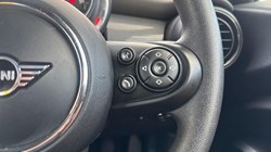 2019 (69) MINI CONVERTIBLE 1.5 Cooper Classic II 2dr 5972132