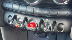 2019 (69) MINI CONVERTIBLE 1.5 Cooper Classic II 2dr 5972133