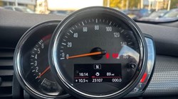 2019 (69) MINI CONVERTIBLE 1.5 Cooper Classic II 2dr 5972123