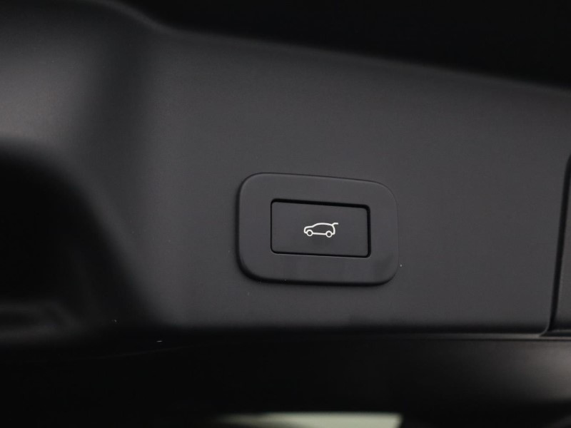 2022 (22) LAND ROVER RANGE ROVER EVOQUE 2.0 D200 R-Dynamic HSE 5dr Auto 3620406