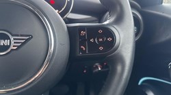 2023 (73) MINI HATCHBACK 1.5 Cooper Classic Premium 5dr Auto 5988147