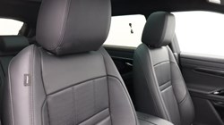 2022 (22) LAND ROVER RANGE ROVER EVOQUE 2.0 D200 R-Dynamic HSE 5dr Auto 3620387