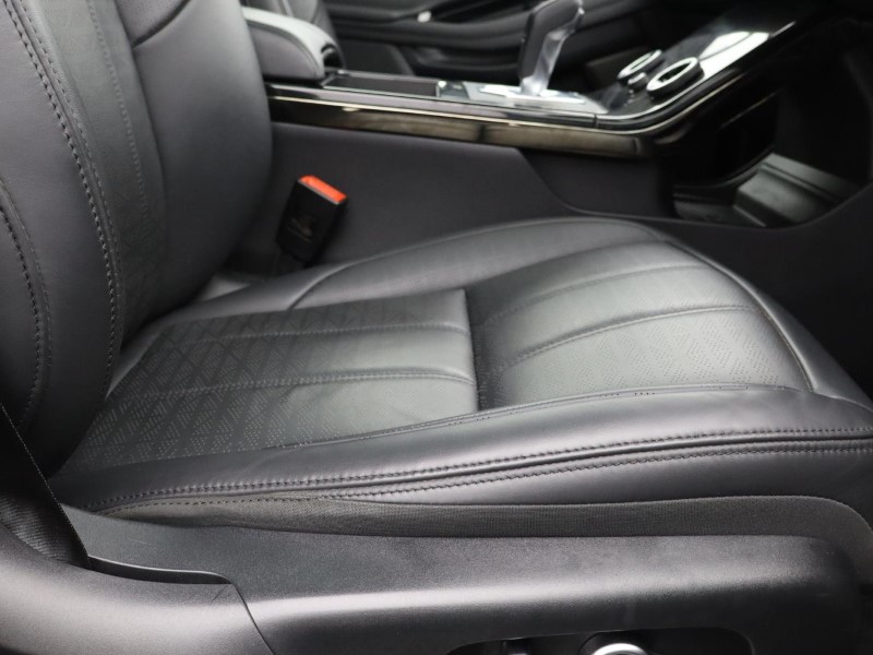 2022 (22) LAND ROVER RANGE ROVER EVOQUE 2.0 D200 R-Dynamic HSE 5dr Auto 3620386