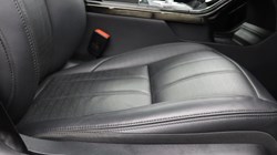 2022 (22) LAND ROVER RANGE ROVER EVOQUE 2.0 D200 R-Dynamic HSE 5dr Auto 3620386