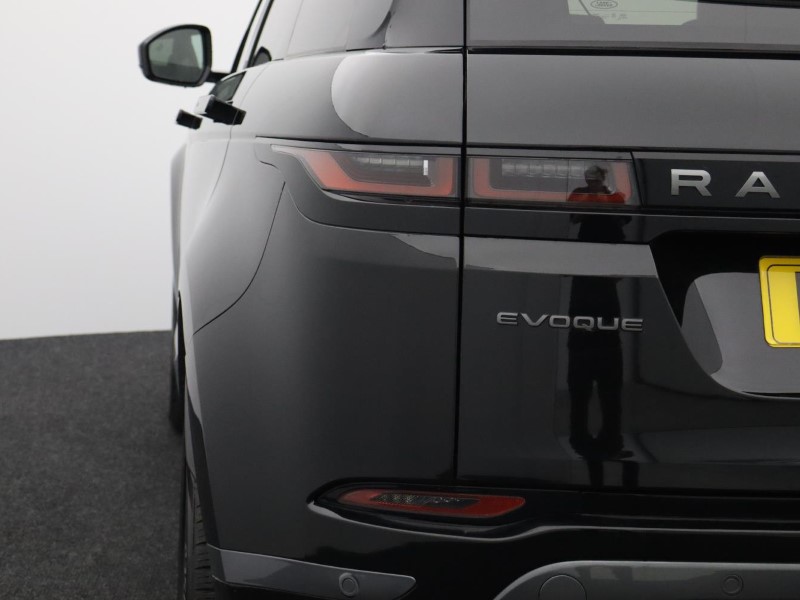 2022 (22) LAND ROVER RANGE ROVER EVOQUE 2.0 D200 R-Dynamic HSE 5dr Auto 3620408
