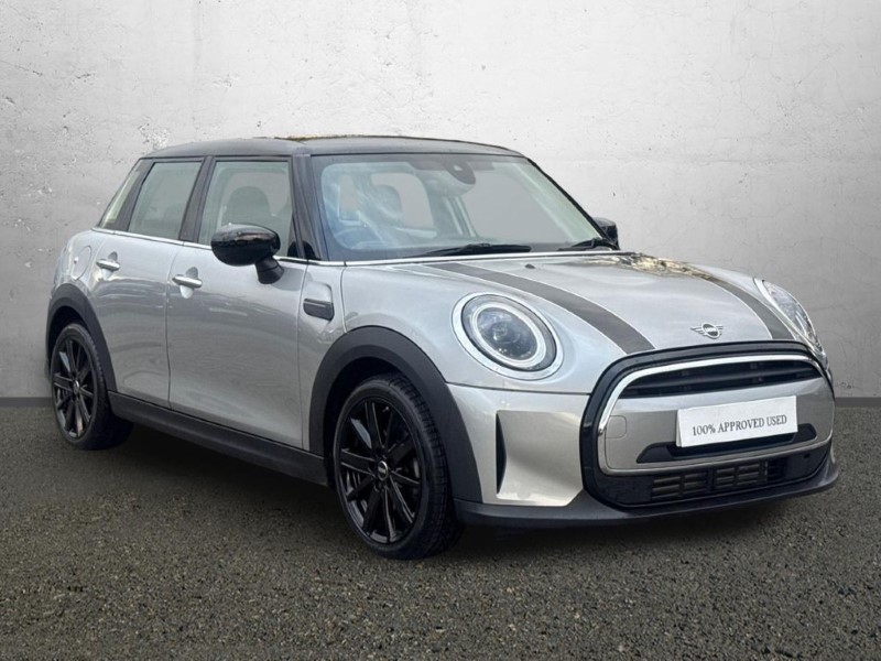 2023 (73) MINI HATCHBACK 1.5 Cooper Classic Premium 5dr Auto