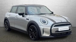 2023 (73) MINI HATCHBACK 1.5 Cooper Classic Premium 5dr Auto 5988130