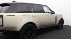 2023 (23) LAND ROVER RANGE ROVER 4.4 P530 V8 First Edition 4dr Auto 3575100