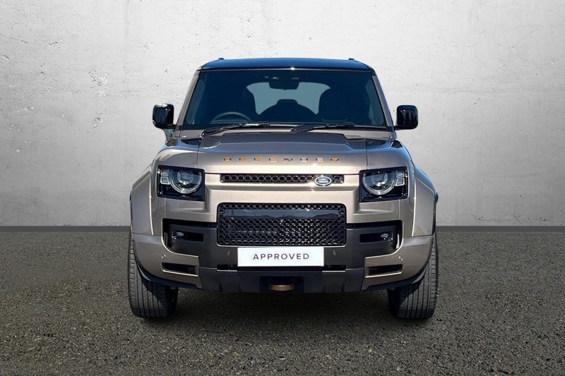 2025 (25) LAND ROVER DEFENDER 4.4 P635 Octa 110 5dr Auto 4217434
