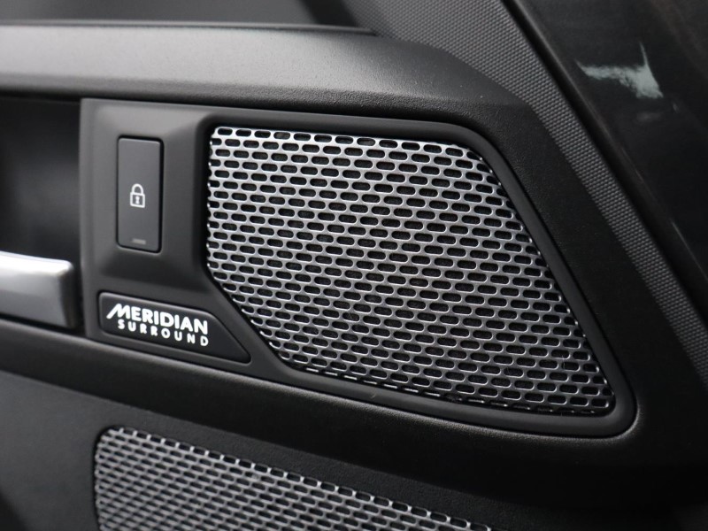 2024 (73) LAND ROVER DEFENDER 5.0 P525 V8 Carpathian Edition 110 5dr Auto 3609845