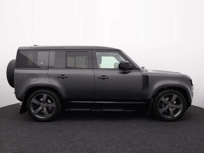 2024 (73) LAND ROVER DEFENDER 5.0 P525 V8 Carpathian Edition 110 5dr Auto 3609837