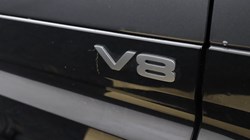 2024 (73) LAND ROVER DEFENDER 5.0 P525 V8 Carpathian Edition 110 5dr Auto 3609876