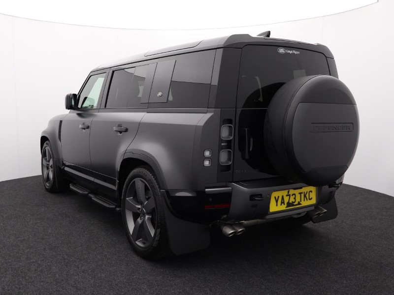 2024 (73) LAND ROVER DEFENDER 5.0 P525 V8 Carpathian Edition 110 5dr Auto 3609840