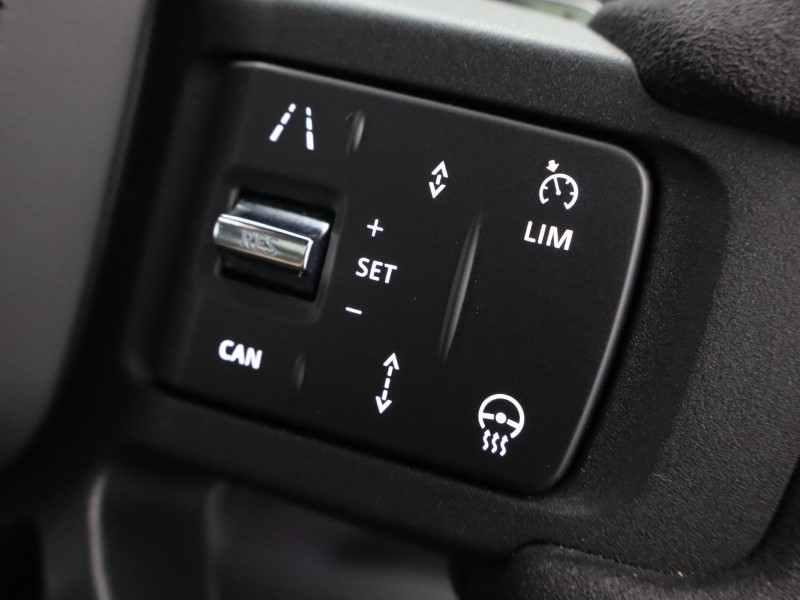 2024 (73) LAND ROVER DEFENDER 5.0 P525 V8 Carpathian Edition 110 5dr Auto 3609851