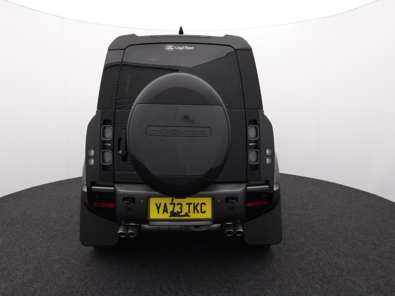 2024 (73) LAND ROVER DEFENDER 5.0 P525 V8 Carpathian Edition 110 5dr Auto 3609836