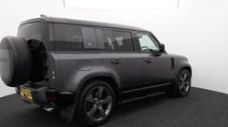 2024 (73) LAND ROVER DEFENDER 5.0 P525 V8 Carpathian Edition 110 5dr Auto 3609839