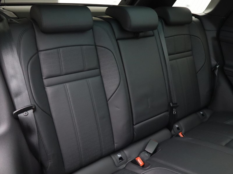 2022 (22) LAND ROVER RANGE ROVER EVOQUE 2.0 D200 R-Dynamic HSE 5dr Auto 3637324