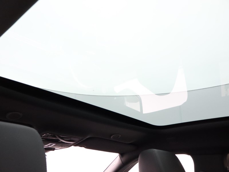 2022 (22) LAND ROVER RANGE ROVER EVOQUE 2.0 D200 R-Dynamic HSE 5dr Auto 3637307