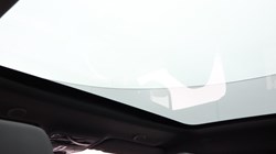 2022 (22) LAND ROVER RANGE ROVER EVOQUE 2.0 D200 R-Dynamic HSE 5dr Auto 3637307