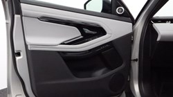 2020 (20) LAND ROVER RANGE ROVER EVOQUE 2.0 P250 First Edition 5dr Auto 3664945