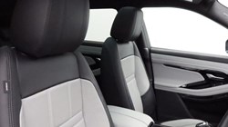2020 (20) LAND ROVER RANGE ROVER EVOQUE 2.0 P250 First Edition 5dr Auto 3664949