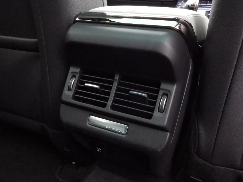 2020 (20) LAND ROVER RANGE ROVER EVOQUE 2.0 P250 First Edition 5dr Auto 3664976