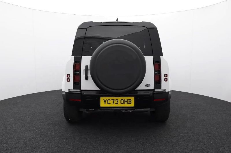 2023 (73) LAND ROVER DEFENDER 3.0 D300 75th Limited Edition 90 3dr Auto 3680364