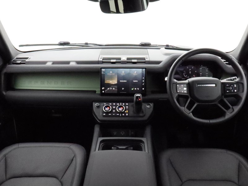 2023 (73) LAND ROVER DEFENDER 3.0 D300 75th Limited Edition 90 3dr Auto 3680400