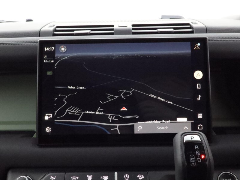 2023 (73) LAND ROVER DEFENDER 3.0 D300 75th Limited Edition 90 3dr Auto 3680380