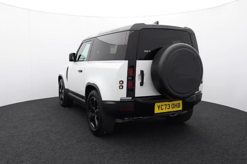 2023 (73) LAND ROVER DEFENDER 3.0 D300 75th Limited Edition 90 3dr Auto 3680363