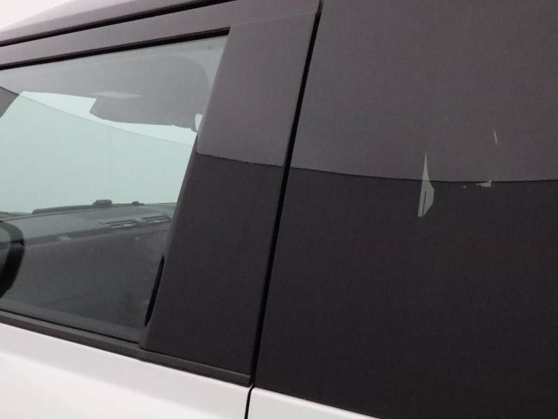 2023 (73) LAND ROVER DEFENDER 3.0 D300 75th Limited Edition 90 3dr Auto 3680392