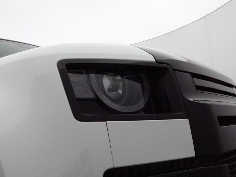 2023 (73) LAND ROVER DEFENDER 3.0 D300 75th Limited Edition 90 3dr Auto 3680396