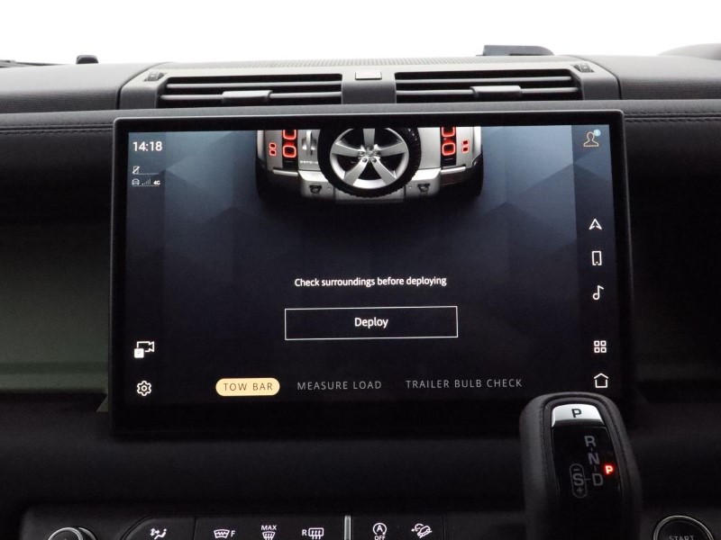 2023 (73) LAND ROVER DEFENDER 3.0 D300 75th Limited Edition 90 3dr Auto 3680385