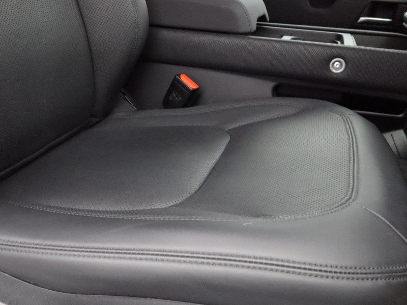 2023 (73) LAND ROVER DEFENDER 3.0 D300 75th Limited Edition 90 3dr Auto 3680375