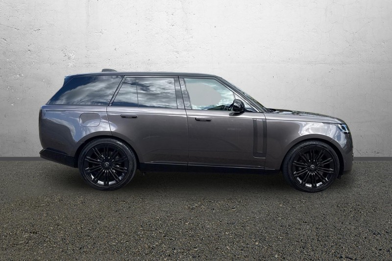 2023 (23) LAND ROVER RANGE ROVER 4.4 P530 V8 First Edition 4dr Auto 5300393