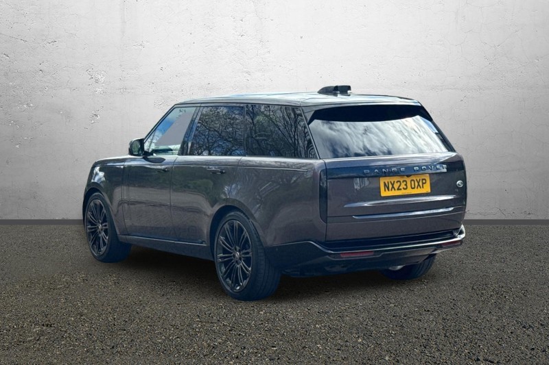 2023 (23) LAND ROVER RANGE ROVER 4.4 P530 V8 First Edition 4dr Auto