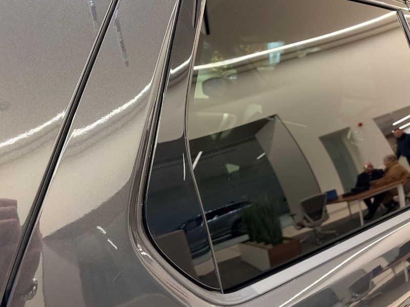 2025 (25) LAND ROVER DISCOVERY SPORT 2.0 D200 Dynamic HSE 5dr Auto [5 Seat] 4906352