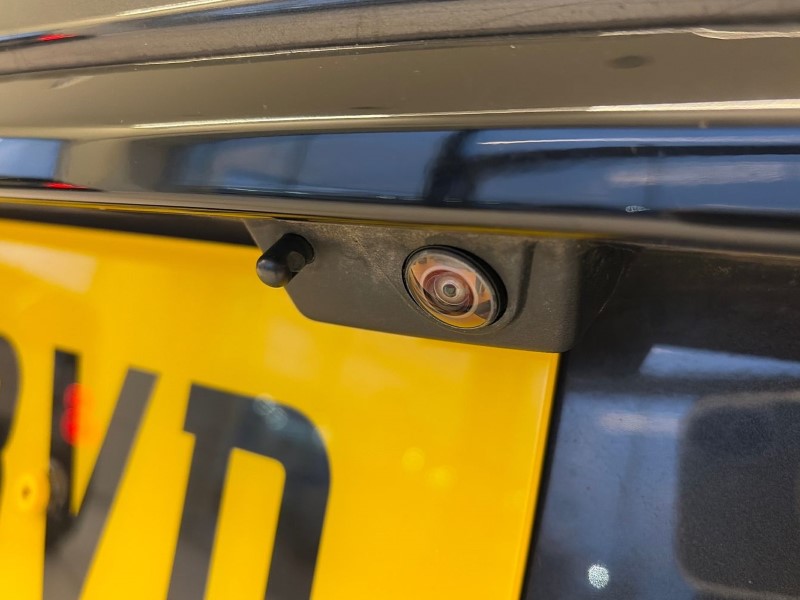 2025 (25) LAND ROVER DISCOVERY SPORT 2.0 D200 Dynamic HSE 5dr Auto [5 Seat] 4906342