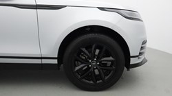 2025 (25) LAND ROVER RANGE ROVER VELAR 2.0 D200 MHEV Dynamic SE 5dr Auto 4679635