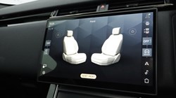 2025 (25) LAND ROVER RANGE ROVER VELAR 2.0 D200 MHEV Dynamic SE 5dr Auto 4679671