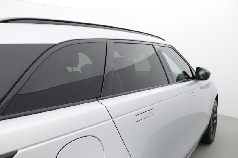 2025 (25) LAND ROVER RANGE ROVER VELAR 2.0 D200 MHEV Dynamic SE 5dr Auto 4679629