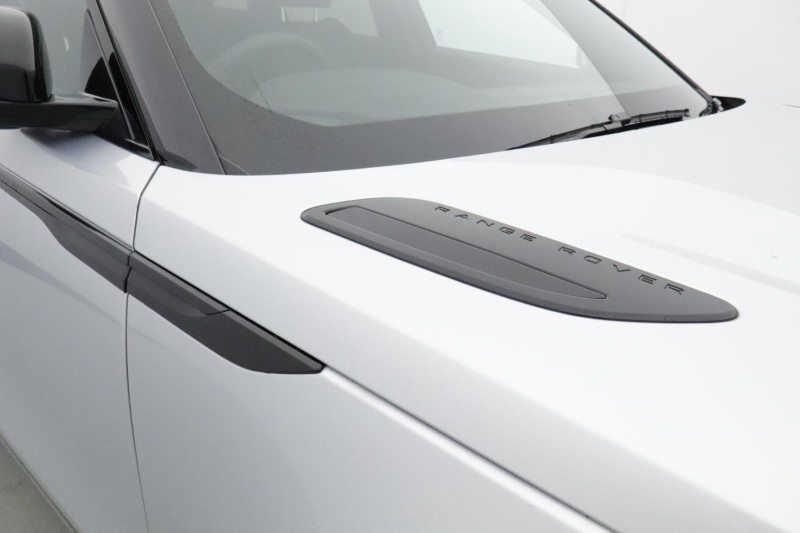 2025 (25) LAND ROVER RANGE ROVER VELAR 2.0 D200 MHEV Dynamic SE 5dr Auto 4679631