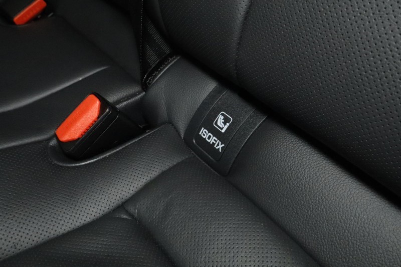 2025 (25) LAND ROVER RANGE ROVER VELAR 2.0 D200 MHEV Dynamic SE 5dr Auto 4679644