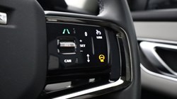 2025 (25) LAND ROVER RANGE ROVER VELAR 2.0 D200 MHEV Dynamic SE 5dr Auto 5354590