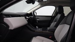 2025 (25) LAND ROVER RANGE ROVER VELAR 2.0 D200 MHEV Dynamic SE 5dr Auto 5354564