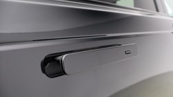 2025 (25) LAND ROVER RANGE ROVER VELAR 2.0 D200 MHEV Dynamic SE 5dr Auto 5354570