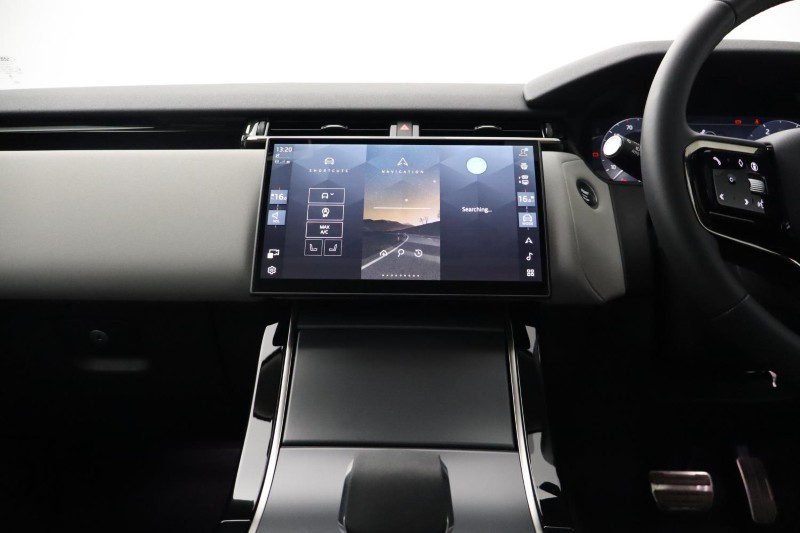 2025 (25) LAND ROVER RANGE ROVER VELAR 2.0 D200 MHEV Dynamic SE 5dr Auto 5354582