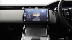 2025 (25) LAND ROVER RANGE ROVER VELAR 2.0 D200 MHEV Dynamic SE 5dr Auto 5354582