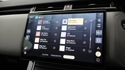 2025 (25) LAND ROVER RANGE ROVER VELAR 2.0 D200 MHEV Dynamic SE 5dr Auto 5354592