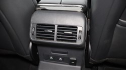 2025 (25) LAND ROVER RANGE ROVER VELAR 2.0 D200 MHEV Dynamic SE 5dr Auto 4673876